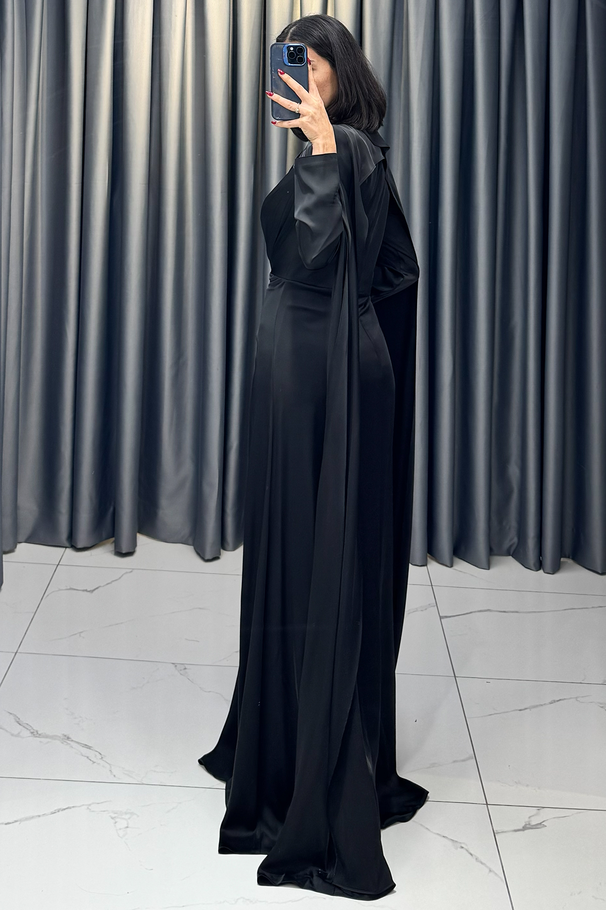 Aksesuar Detaylı Pelerinli Belden Oturtmalı Abiye Siyah - Görsel 5