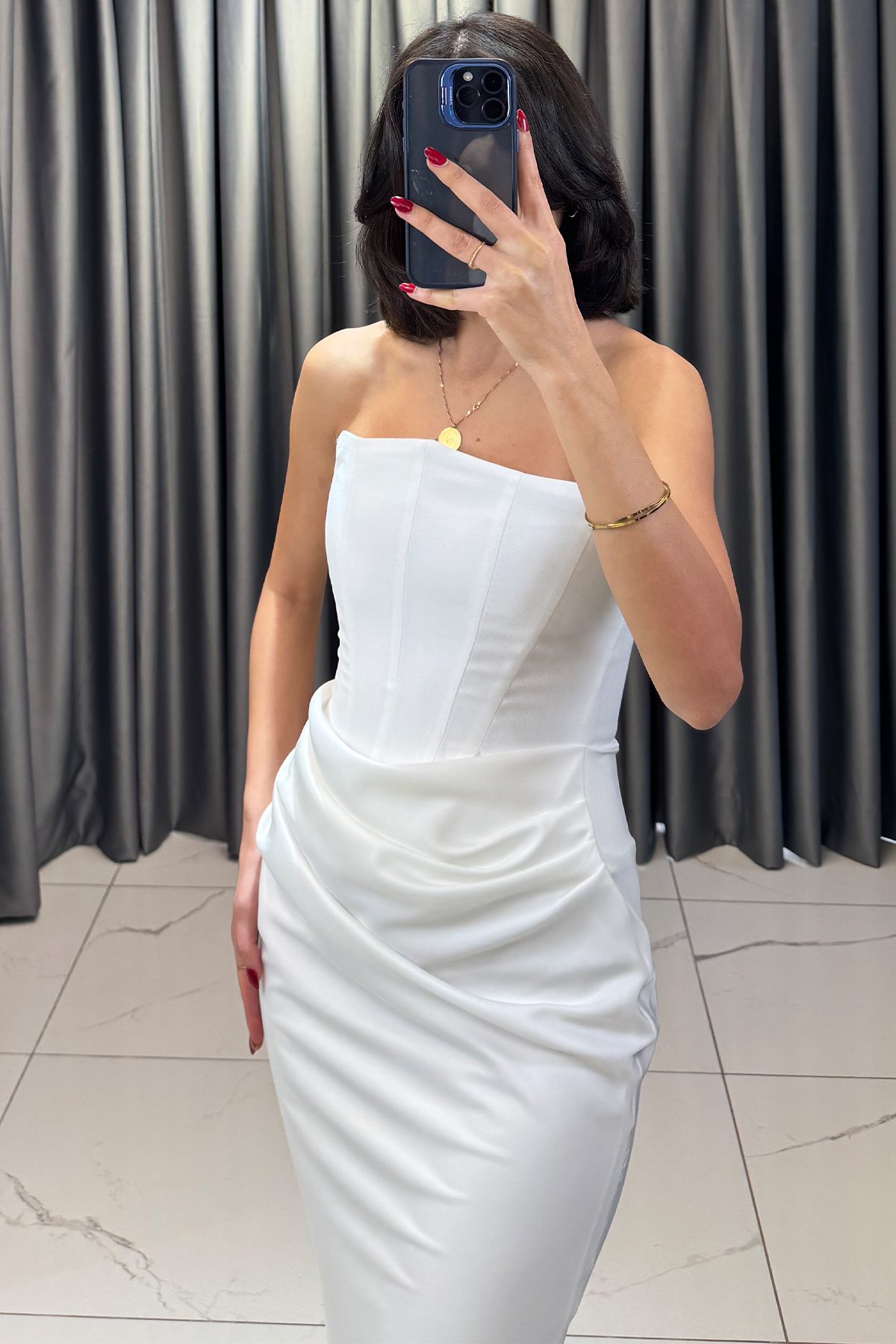 Belden Oturtmalı Straplez Uzun Abiye Beyaz - Görsel 4