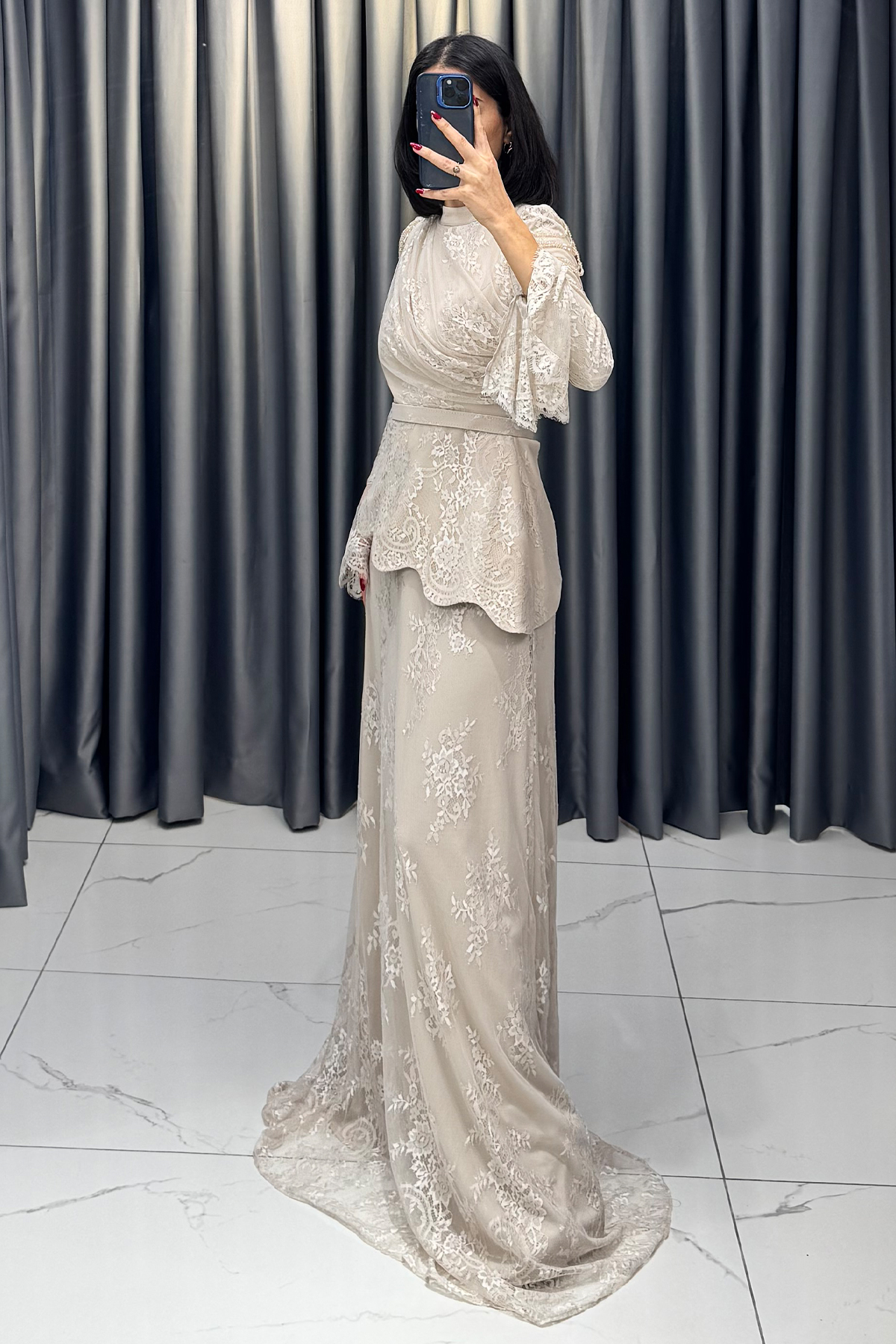 Boncuk Detaylı Beli Kemerli Abiye Bej - Görsel 3