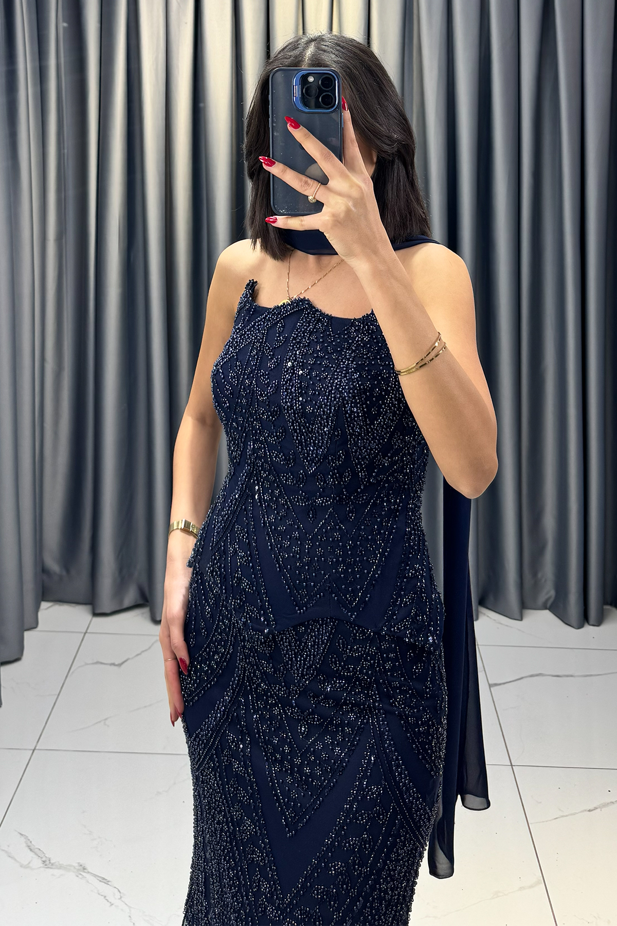 Boncuk İşlemeli Şal Detaylı Korsajlı Balık Model Abiye Lacivert - Görsel 4