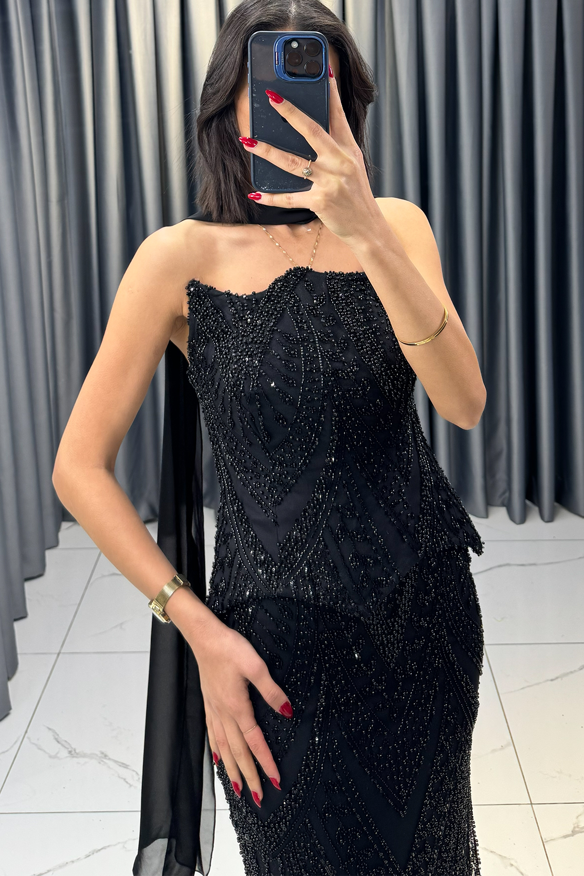 Boncuk İşlemeli Şal Detaylı Korsajlı Balık Model Abiye Siyah - Görsel 2