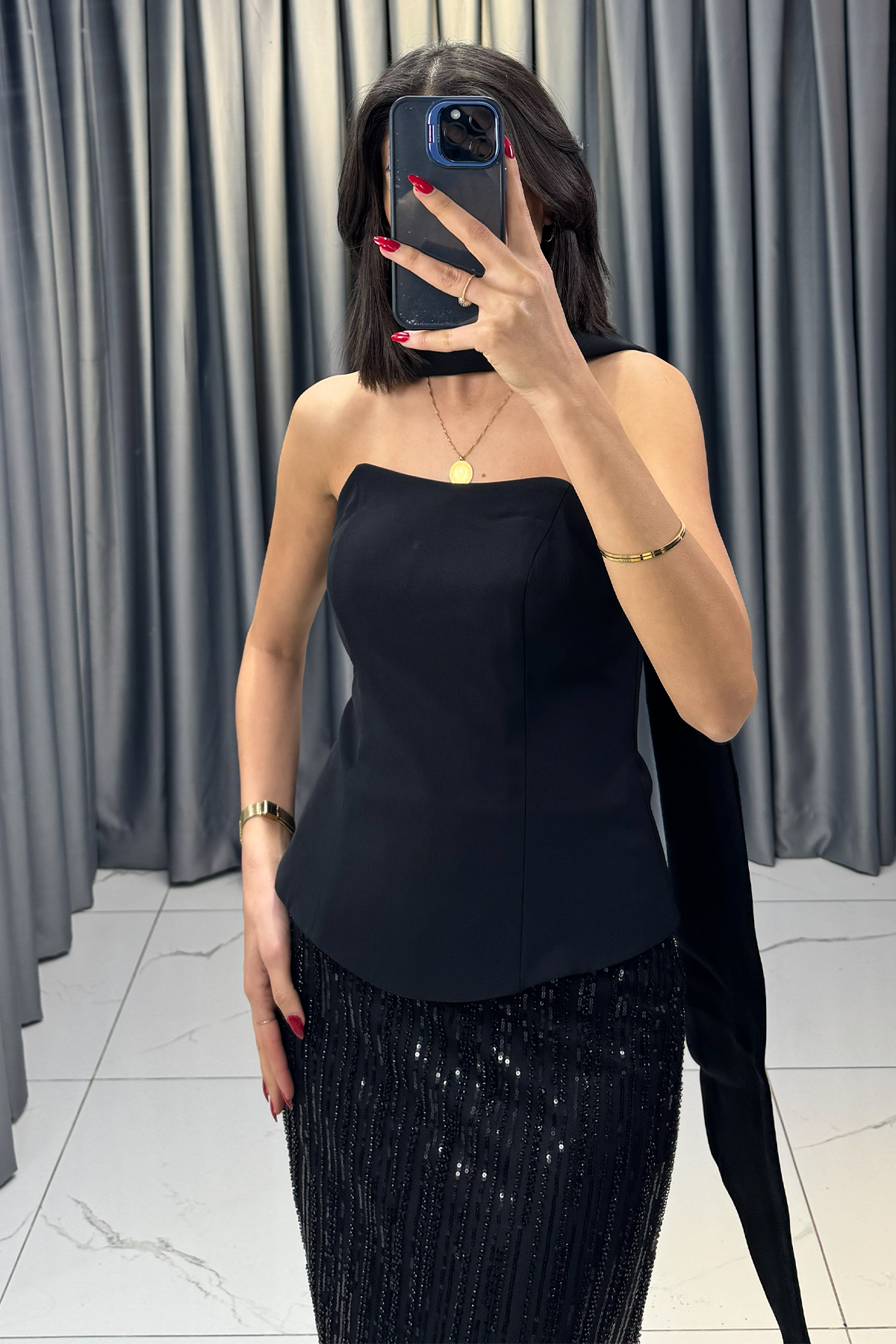 Boncuk İşlemeli Straplez Şal Detaylı Abiye Siyah - Görsel 4