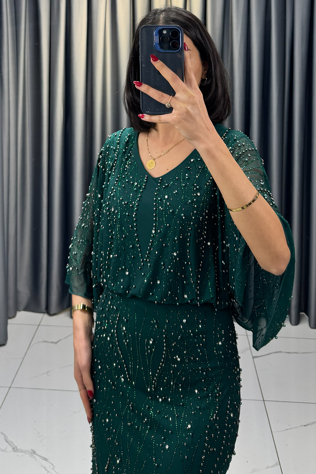 Boncuk İşlemeli Yarasa Kollu Balık Model Büyük Beden Abiye Yeşil - Görsel 4