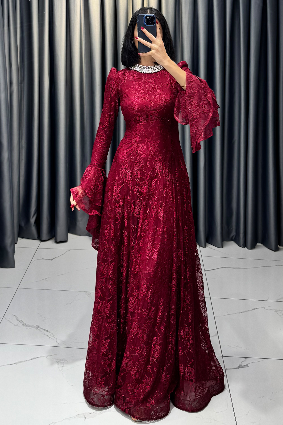 Boynu Taş İşlemeli Yarasa Kollu Arkası İpli Abiye Bordo - Görsel 5