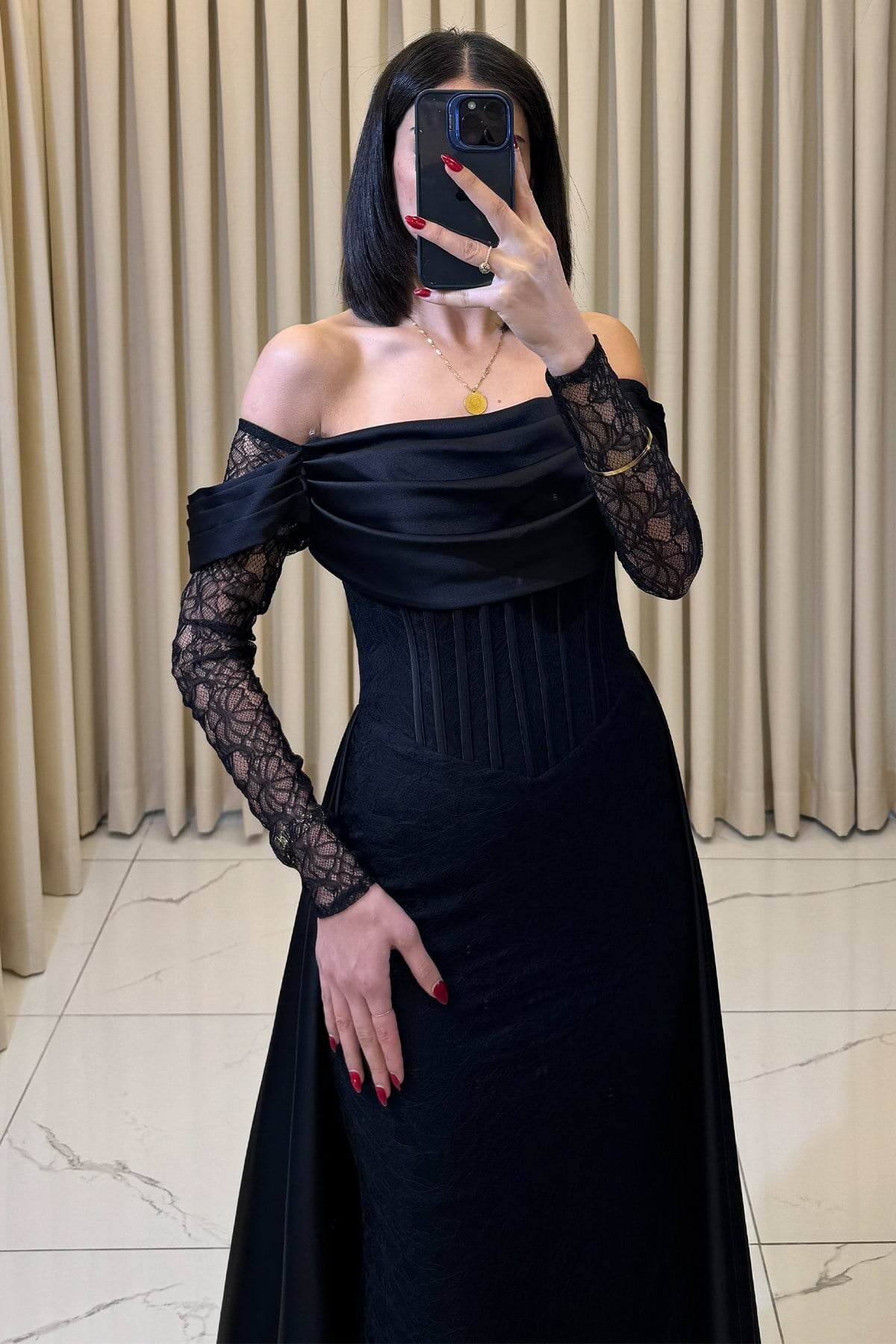 Düşük Kollu Lez Dantel Pelerinli Abiye Siyah - Görsel 2