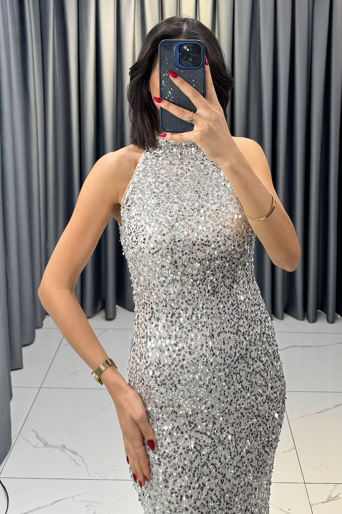 Halter Yaka Payetli Yırtmaçlı Abiye Bej - Görsel 2