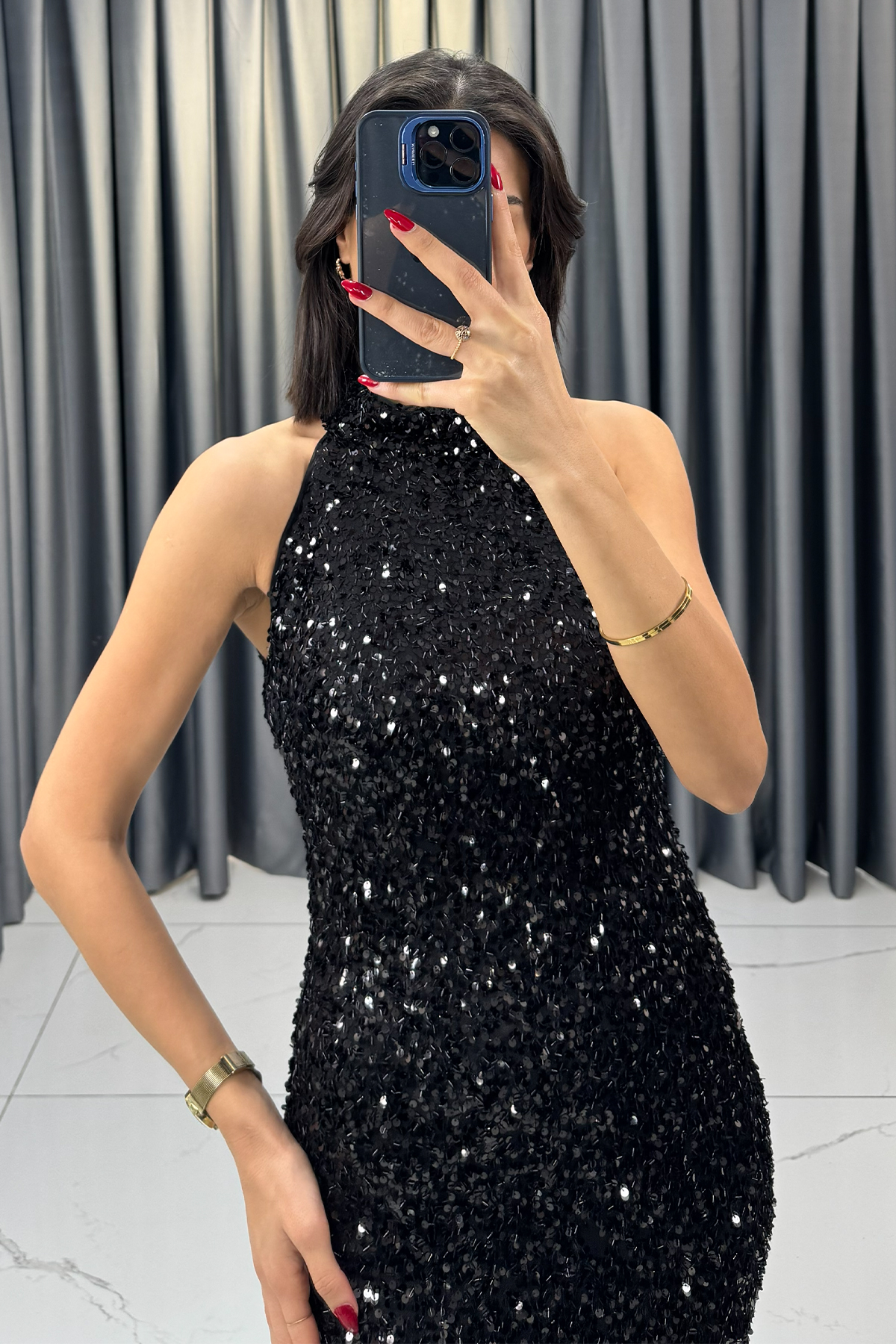 Halter Yaka Payetli Yırtmaçlı Abiye siyah - Görsel 2