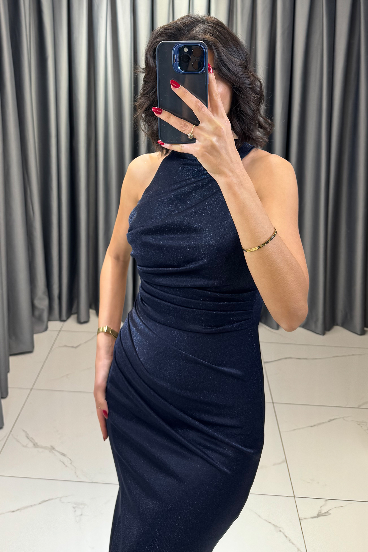 Halter Yaka Yırtmaçlı Sim Detaylı Balık Model Abiye Lacivert - Görsel 2