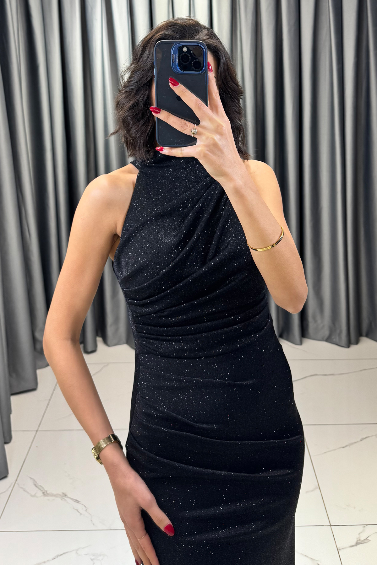 Halter Yaka Yırtmaçlı Sim Detaylı Balık Model Abiye Siyah - Görsel 4