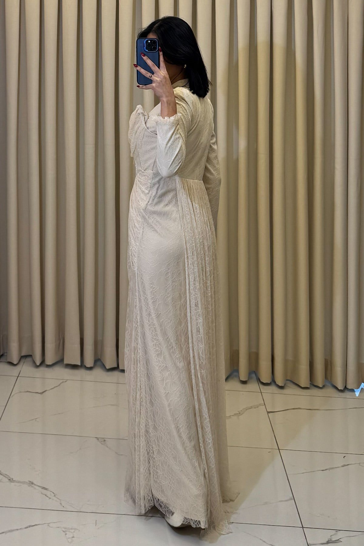 Kore Detaylı Taş İşlemeli Lez Dantel Tesettür Abiye Bej - Görsel 5