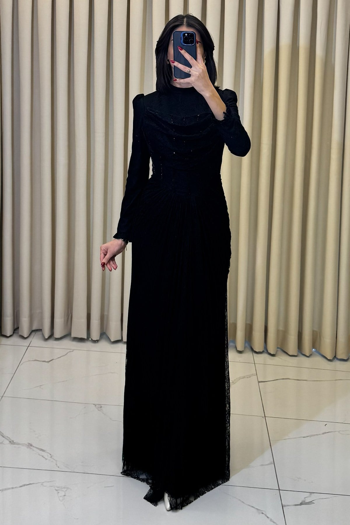 Kore Detaylı Taş İşlemeli Lez Dantel Tesettür Abiye Siyah