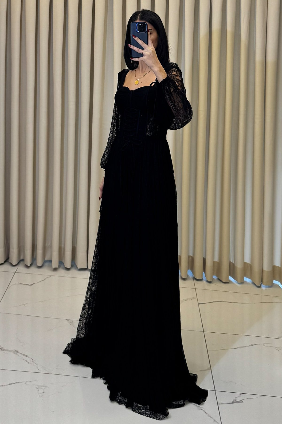 Önü Bağcıklı Lez Dantel Kare Yaka Uzun Kollu Abiye Siyah - Görsel 3