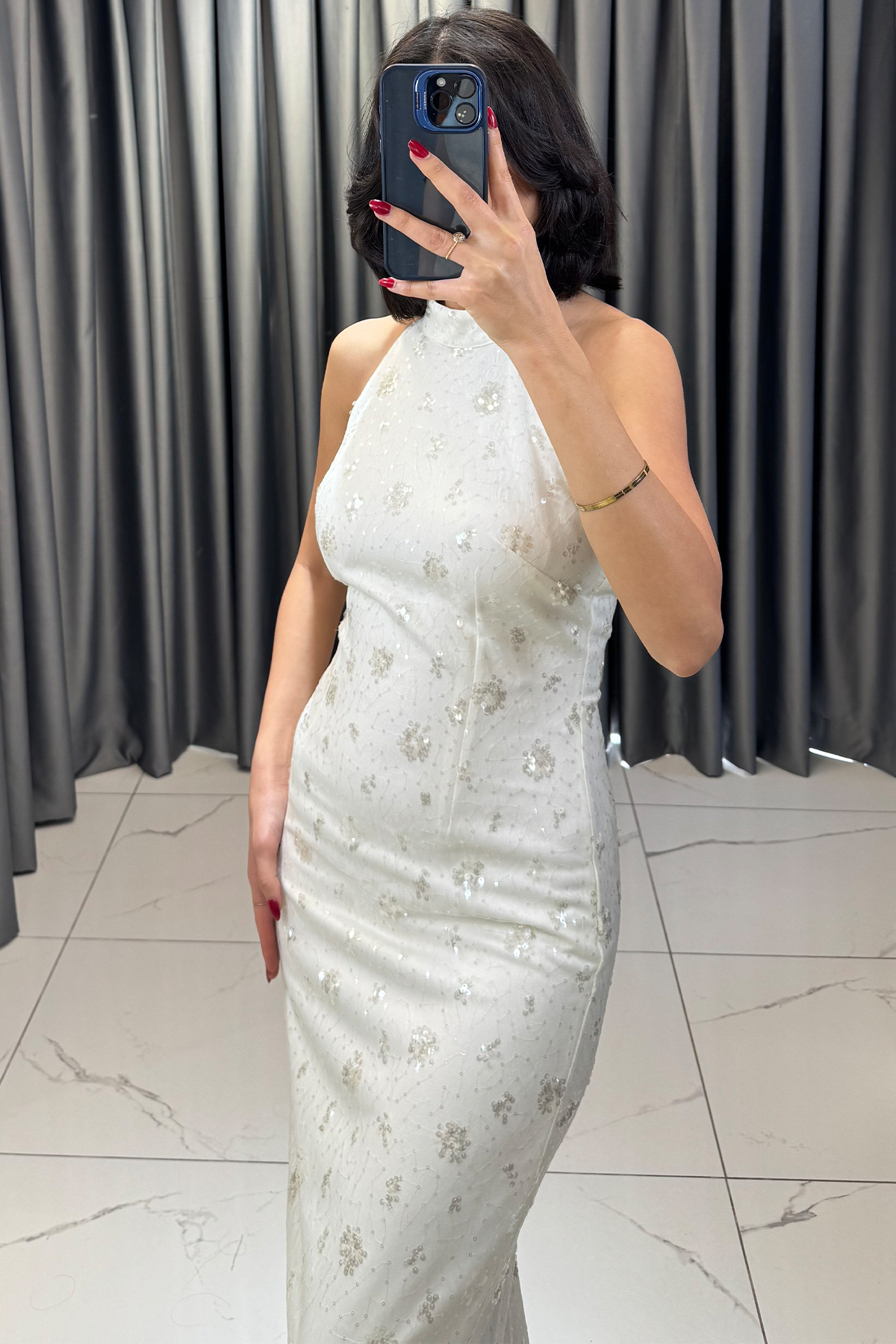 Pul Payet İşlemeli Sırt Dekolteli Halter Yaka Uzun Abiye Ekru - Görsel 4