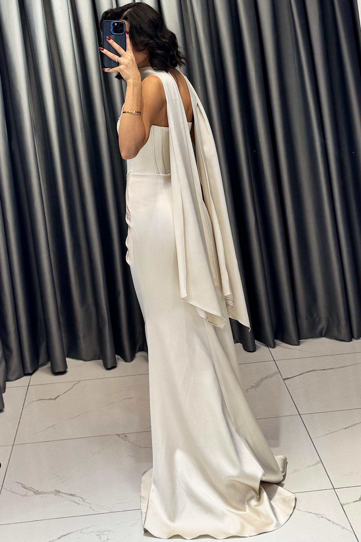 Taş İşlemeli Belden Drapeli Şal Detaylı Straplez Abiye Bej - Görsel 6