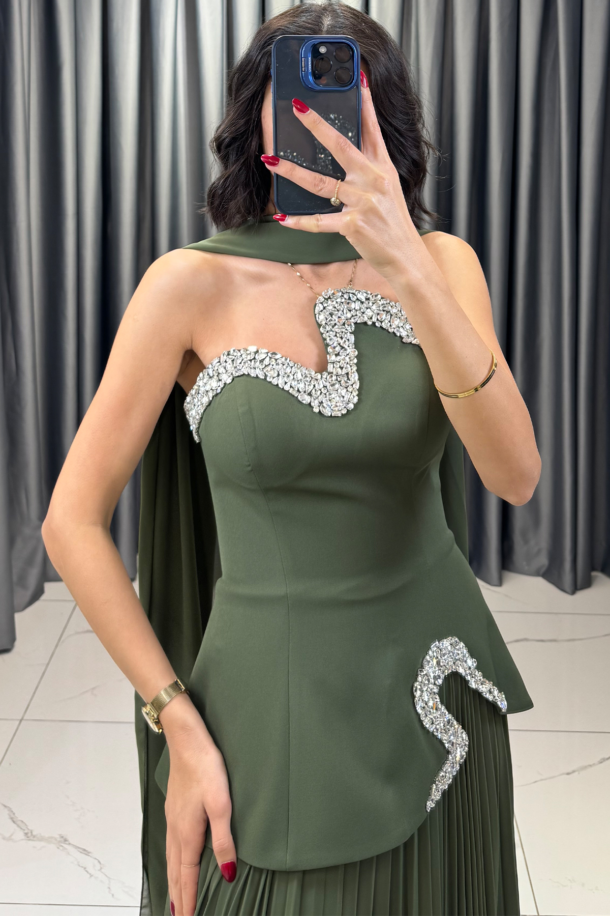 Taş İşlemeli Belden Oturtmalı Şal Detaylı Piliseli Abiye Haki - Görsel 4