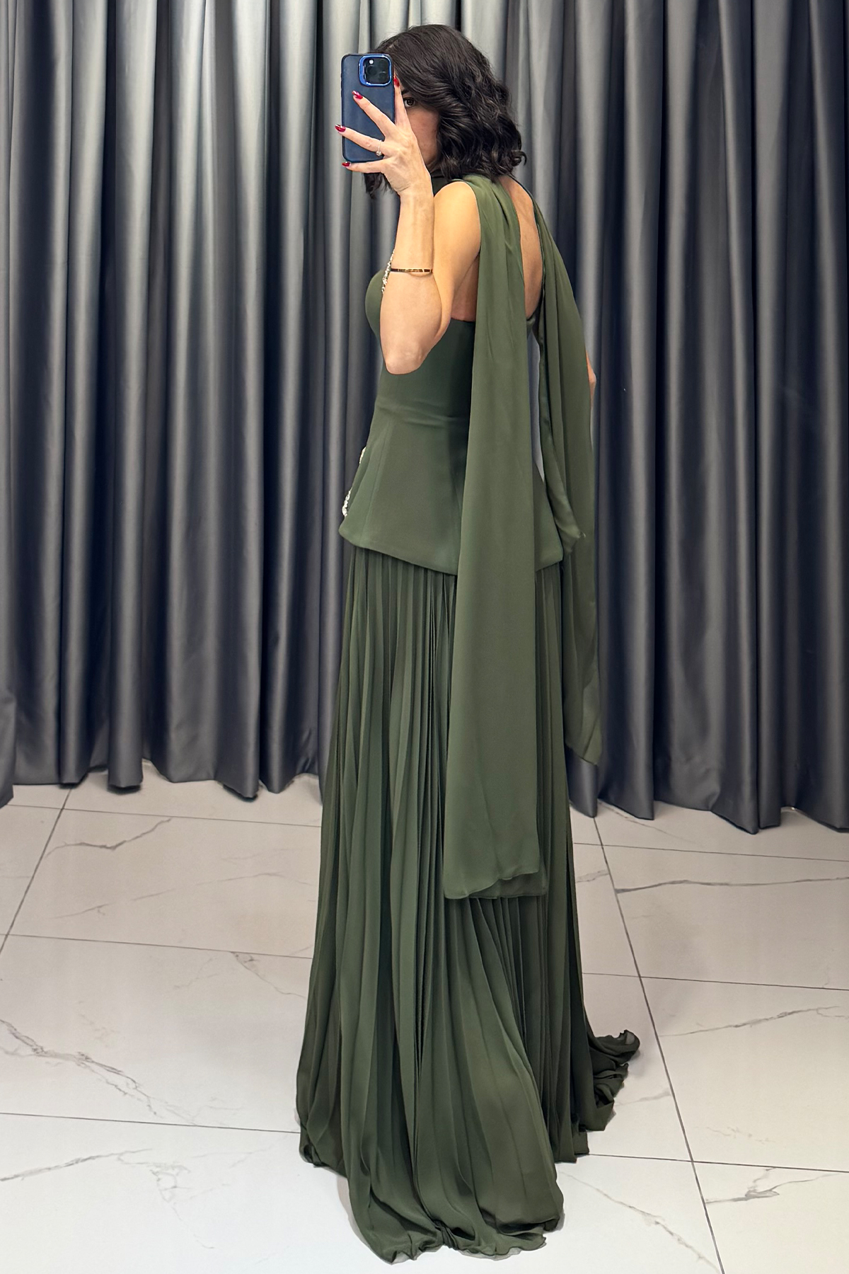 Taş İşlemeli Belden Oturtmalı Şal Detaylı Piliseli Abiye Haki - Görsel 5