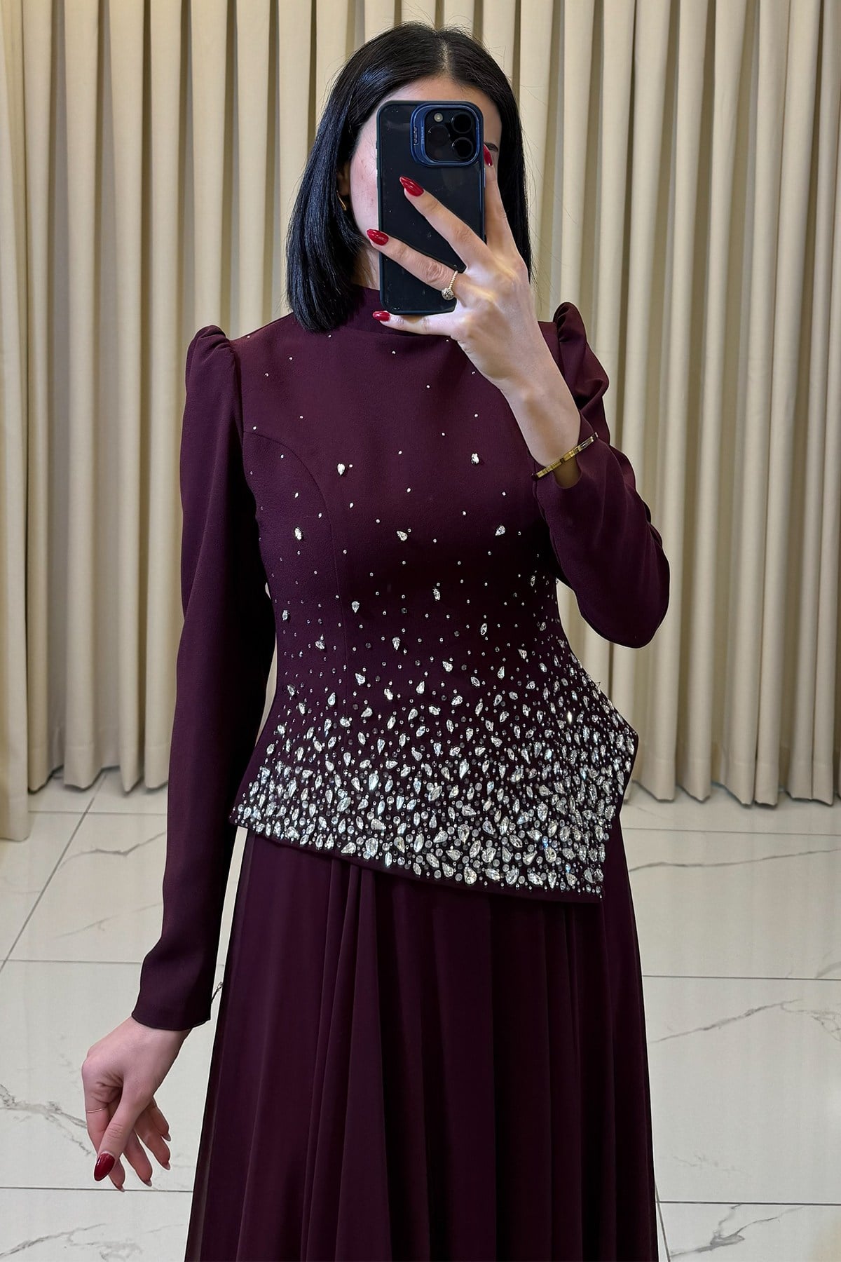 Taş Serpme Detaylı Uzun Tesettür Abiye Bordo - Görsel 2