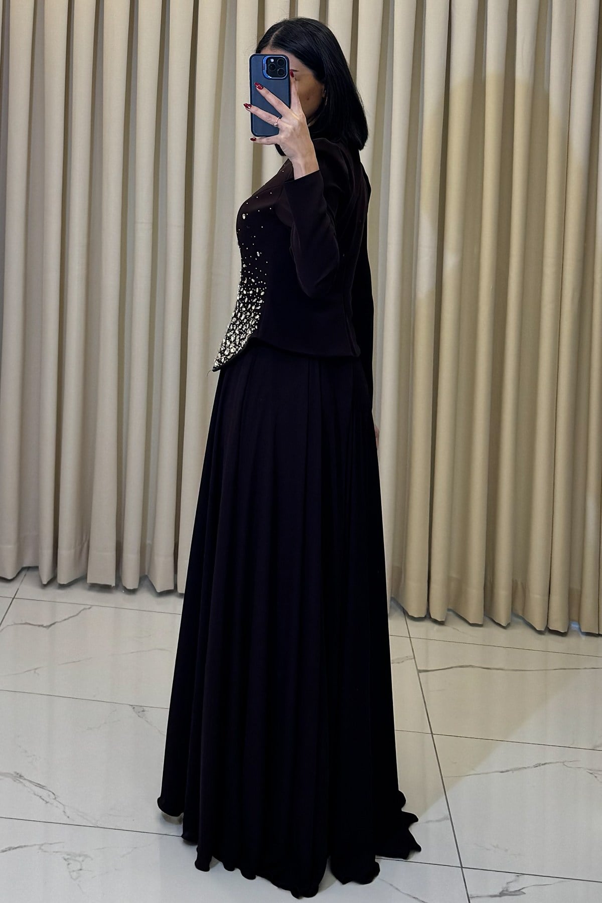 Taş Serpme Detaylı Uzun Tesettür Abiye Kahve - Görsel 5