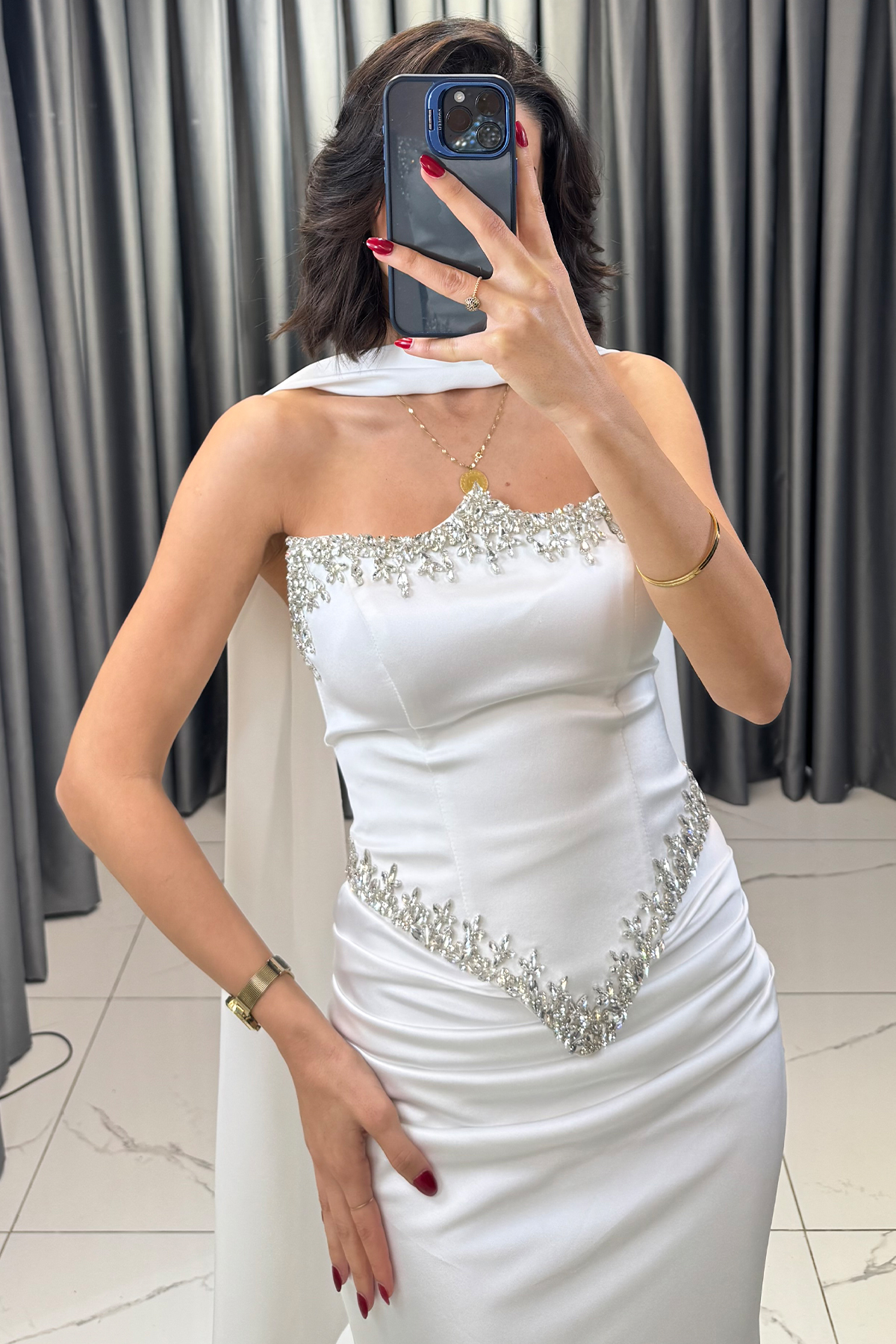 Taş vec Boncuk İşlemeli Belden Oturtmalı Straplez Balık Model Abiye Beyaz - Görsel 4